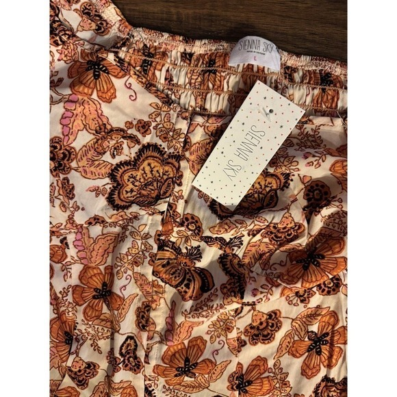 Sienna Sky Crop Top Blouse Size Large Long Balloon Sleeve V Neck Smocking NWT - Picture 4 of 7